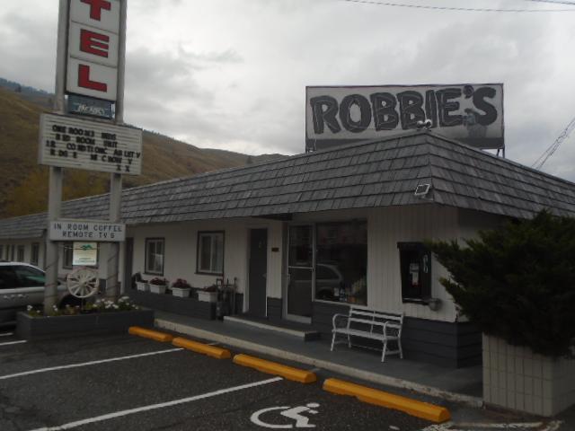 Robbie'S Motel Cache Creek Exterior photo
